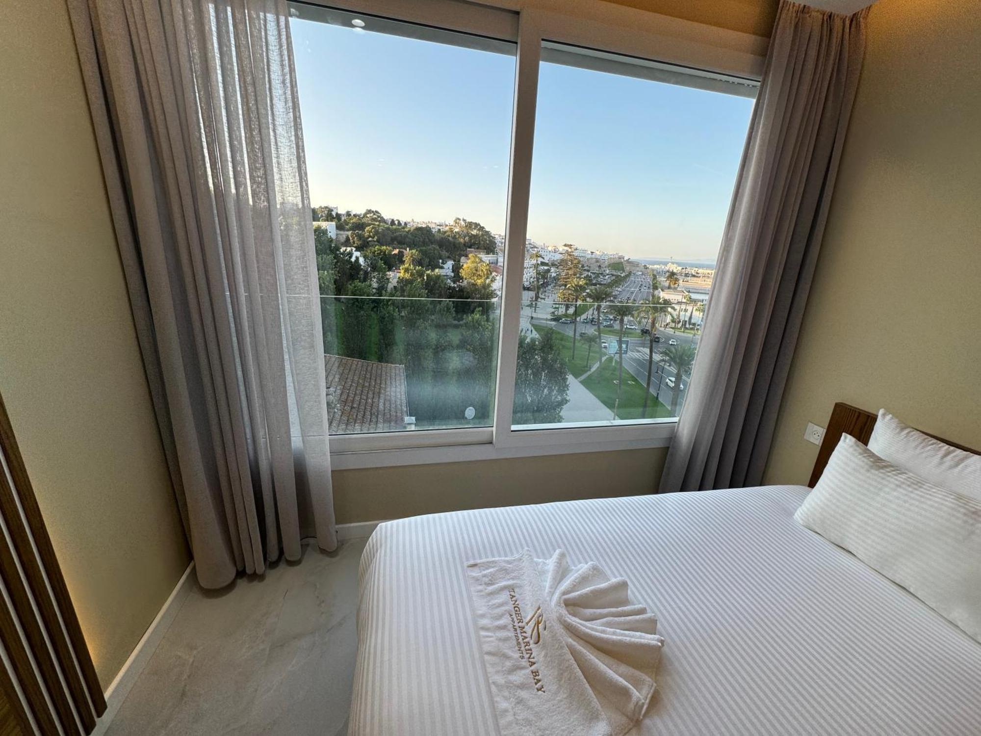 R&S Marina Bay Tanger Marsa Apartment Bagian luar foto
